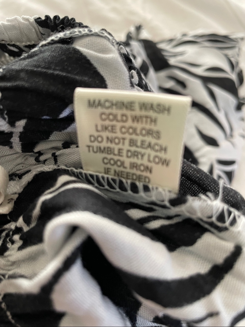 True Destinations High Rise Pull On Palazzo Pants Wide Leg Black/White NWT! - Picture 10 of 10
